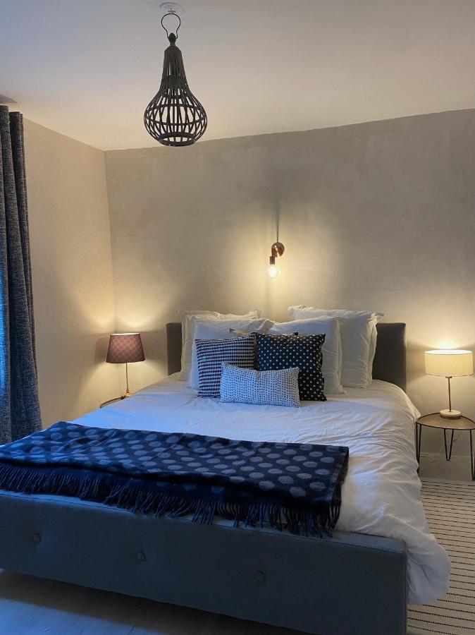Bed and Breakfast Le Nomade En Provence Bouchet  Екстер'єр фото
