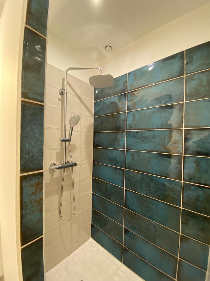 Bed and Breakfast Le Nomade En Provence Bouchet  Екстер'єр фото